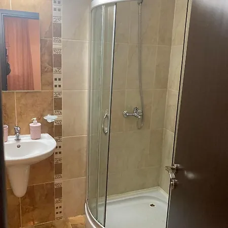 анастасия аполон 6 Apartment Ravda