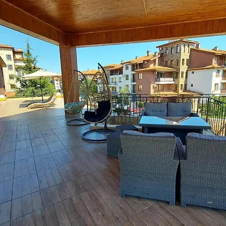 анастасия аполон 6 Apartment Ravda